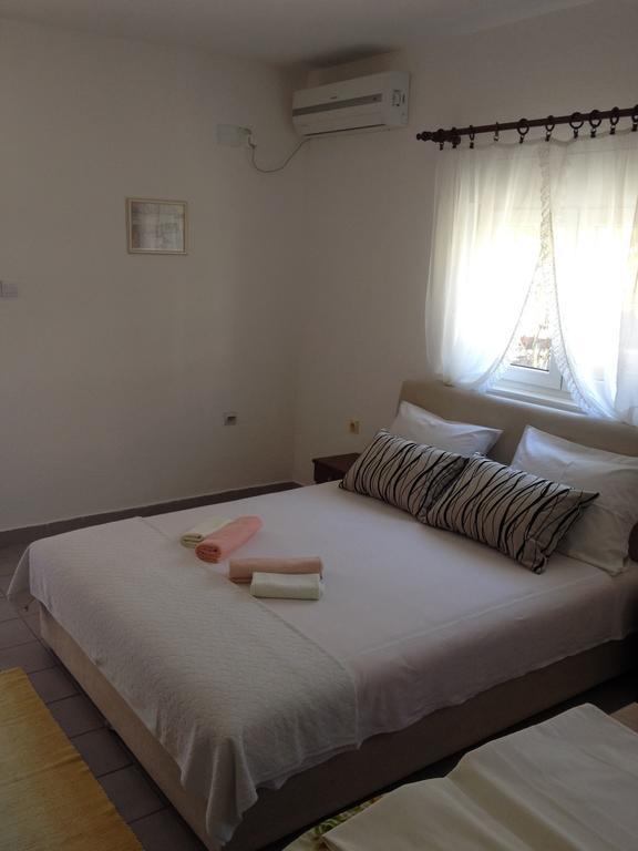 Apartments Kordic Budva Oda fotoğraf