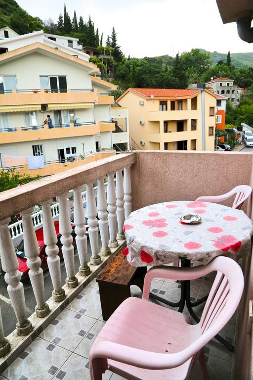 Apartments Kordic Budva Oda fotoğraf